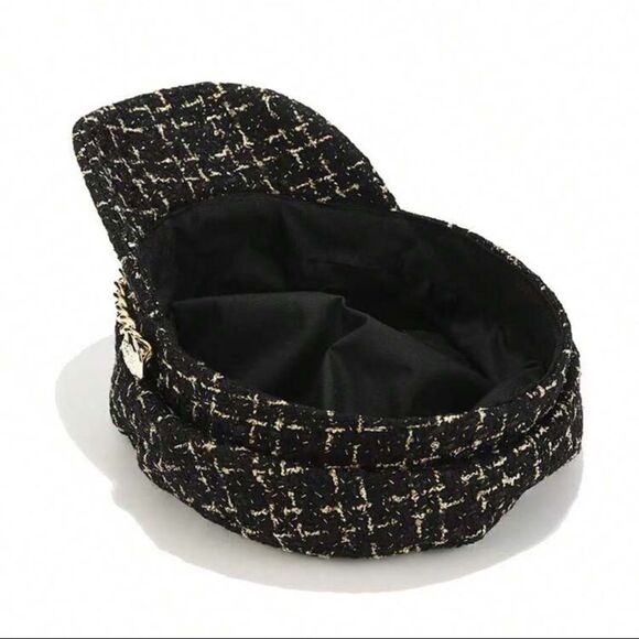 Women’s Tweed Chain Newsboy Cap – Chic & Elegant main image 4